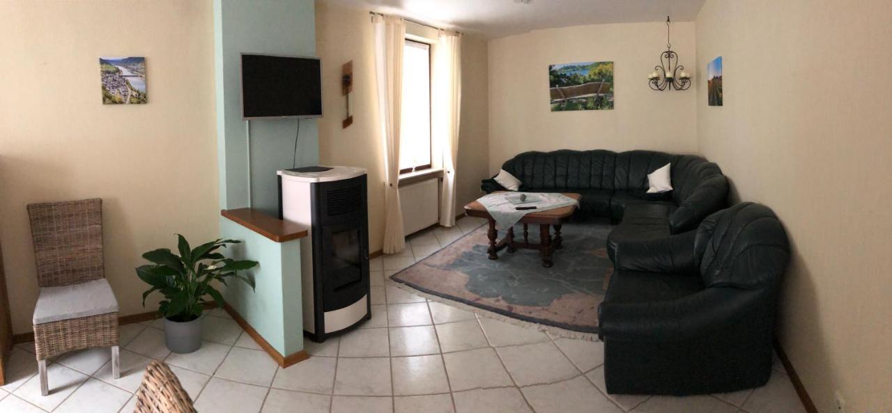 Ferienhaus Treis Neef Extérieur photo